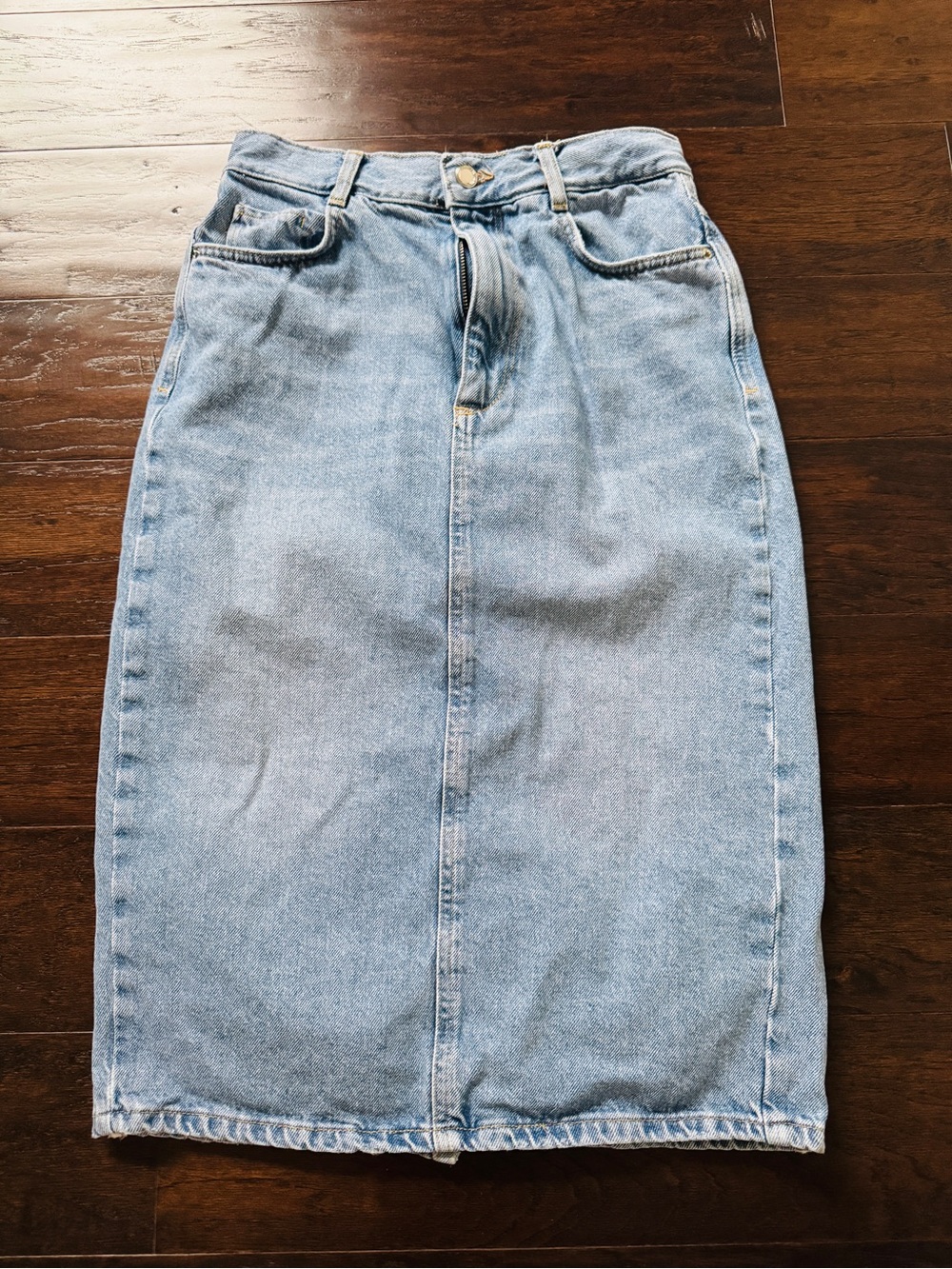 Zara Light Blue Denim Pencil Skirt with Contrast Stitching